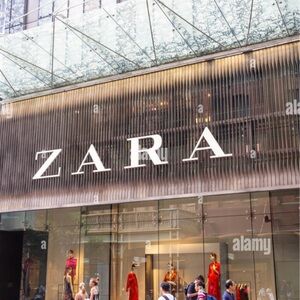 Zara + Princess Polly #34